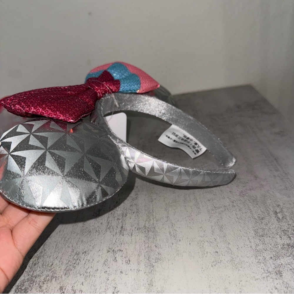 Disney Parks Epcot Spaceship Earth Bubble Gum Wall Minnie Mouse Ears Headband - Picture 4 of 4
